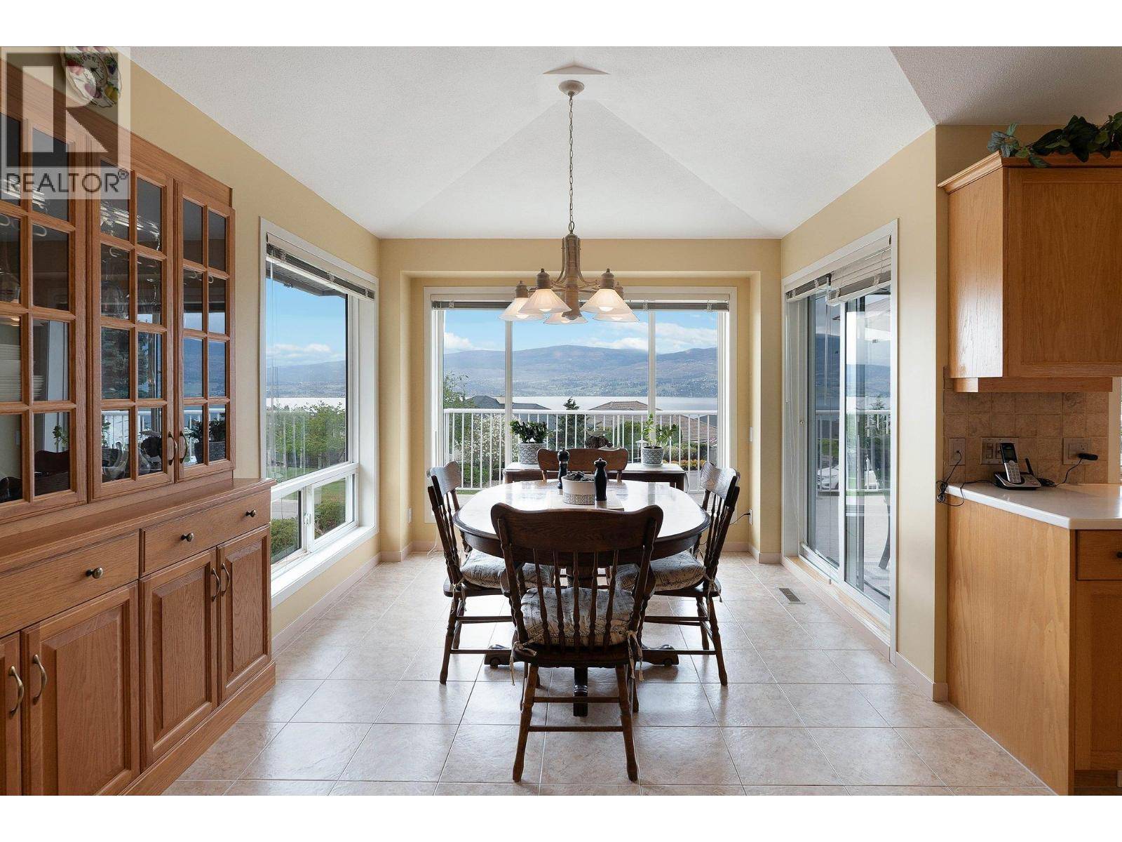 West Kelowna, BC V4T2R1,3336 Chancellor Place Lot# 19