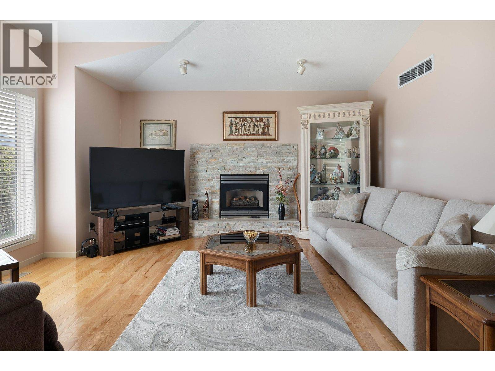 West Kelowna, BC V4T2R1,3336 Chancellor Place Lot# 19