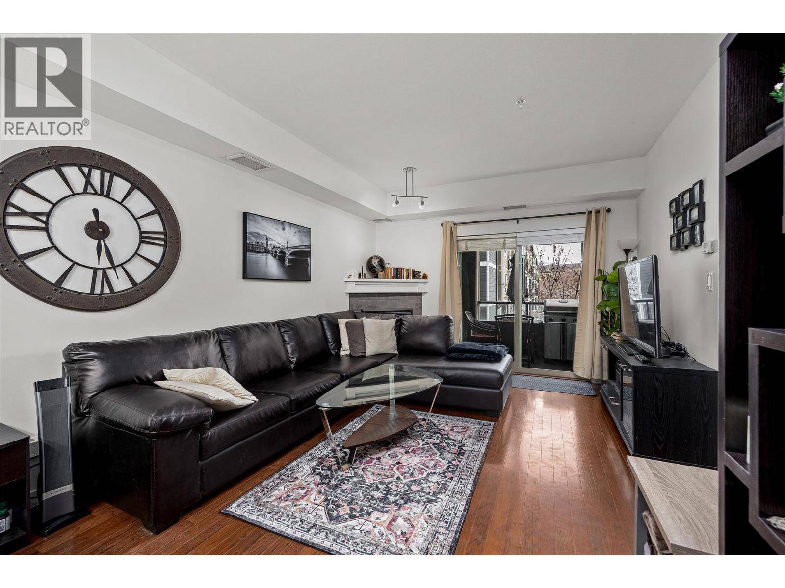 Kelowna, BC V1V2X7,1957 Kane RD #206