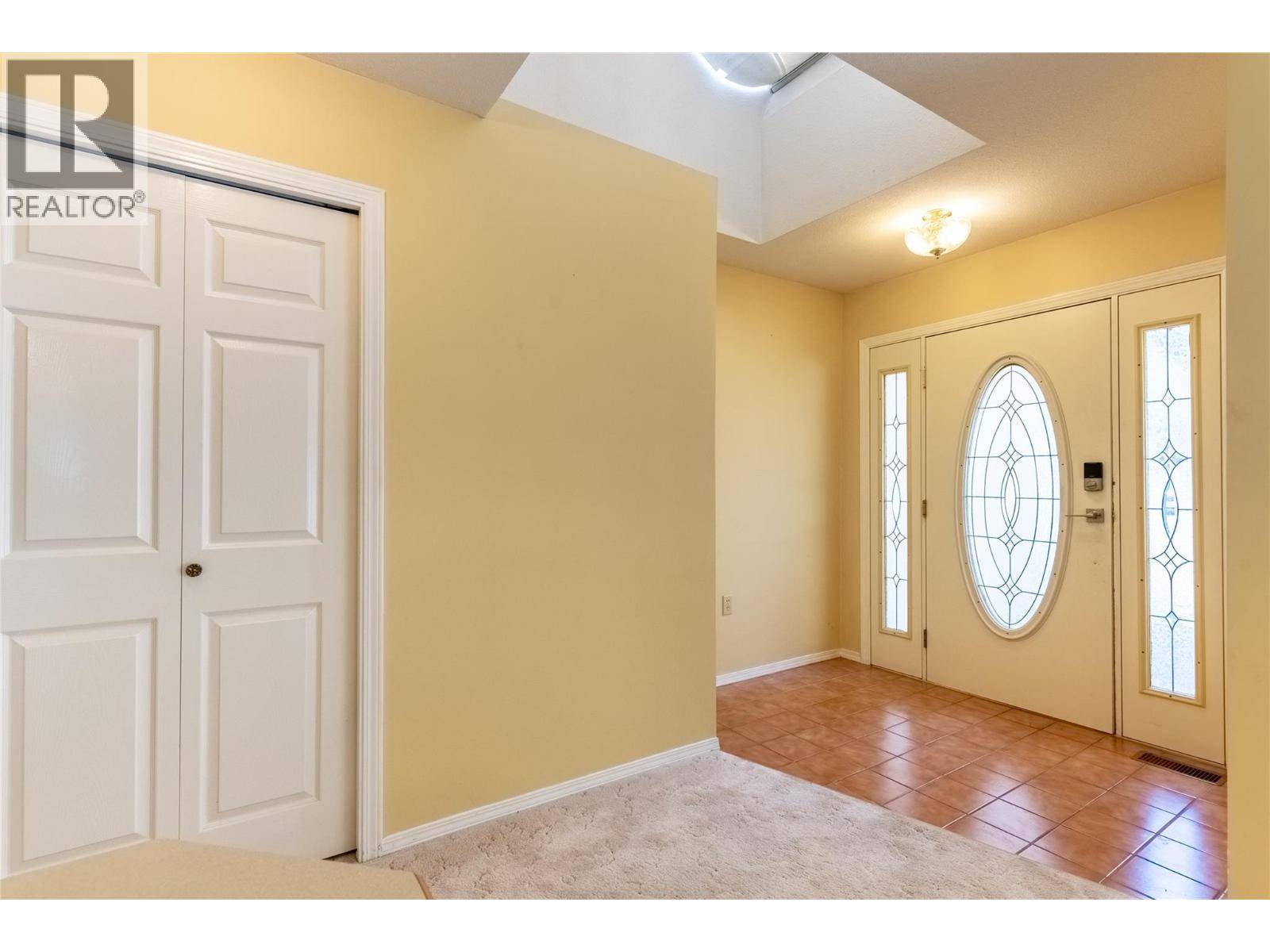 Kamloops, BC V2C5A1,23 Kelso Crescent