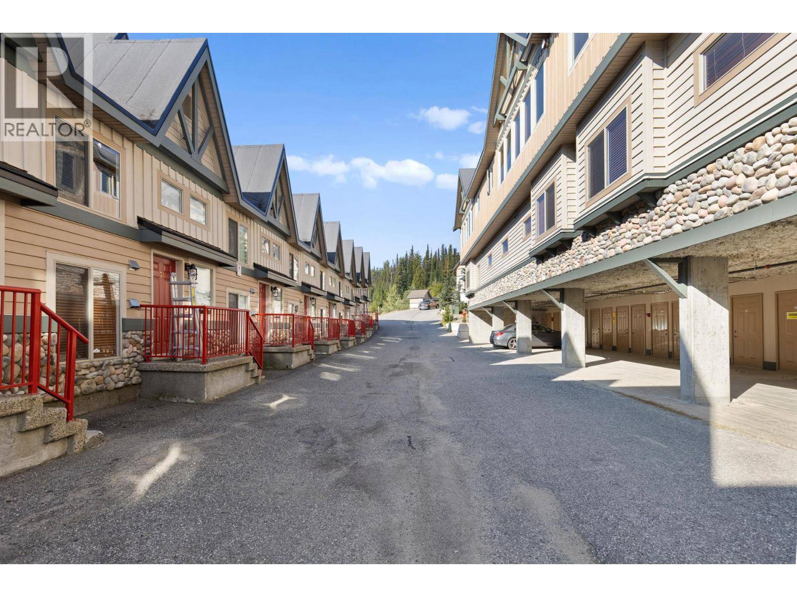 Big White, BC V1P1T4,7640 Porcupine RD #33