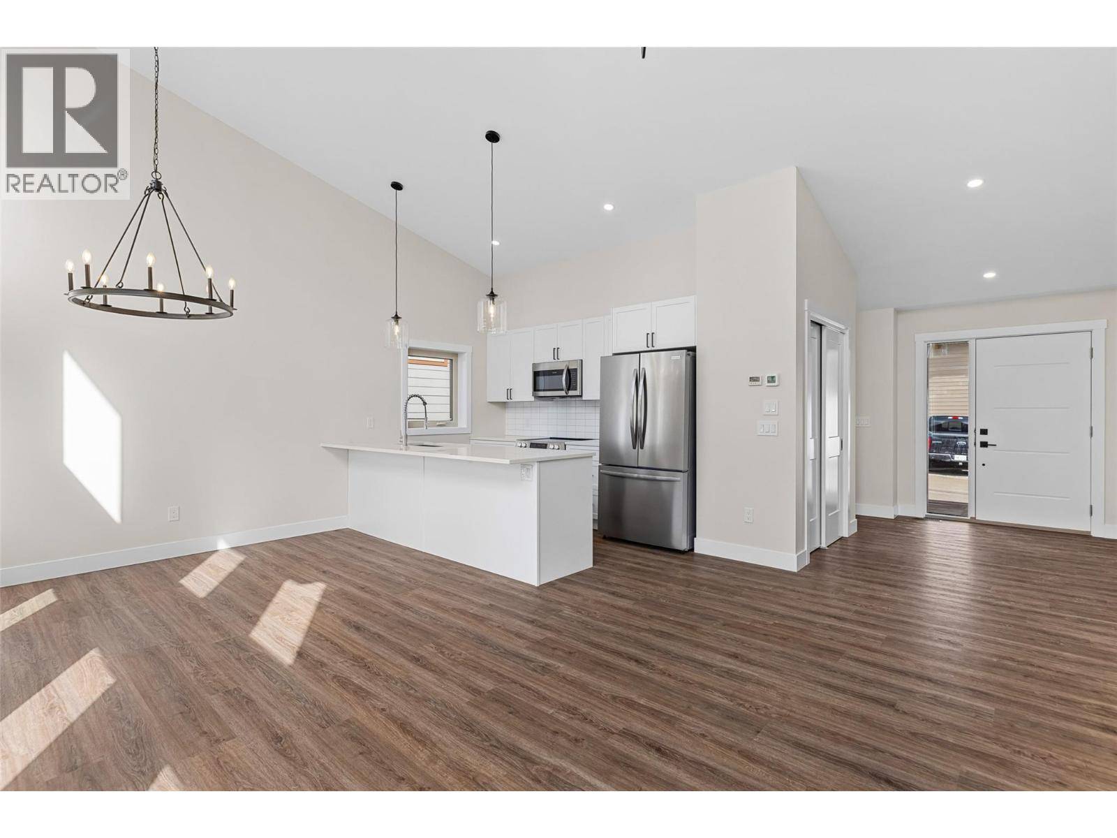 Windermere, BC V0A1H0,4926 Timber Ridge RD #51