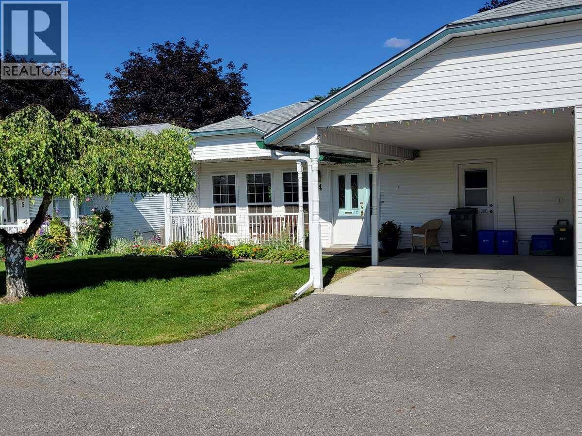 Armstrong, BC V4Y2B4,3620 Patten DR #4