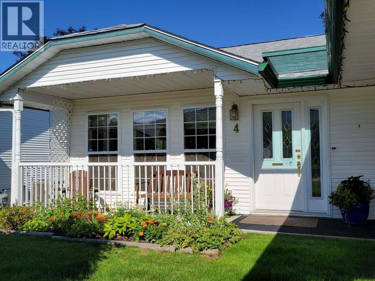 Armstrong, BC V4Y2B4,3620 Patten DR #4