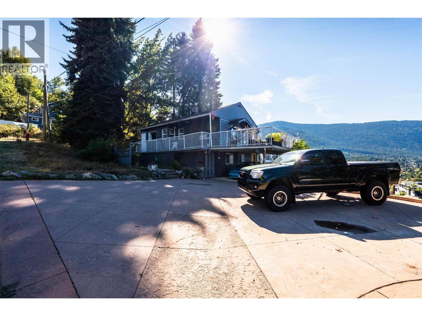 Nelson, BC V1L2G3,1524 Cedar Street