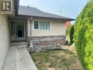 Salmon Arm, BC V1E1Y9,2455 5TH Avenue NE