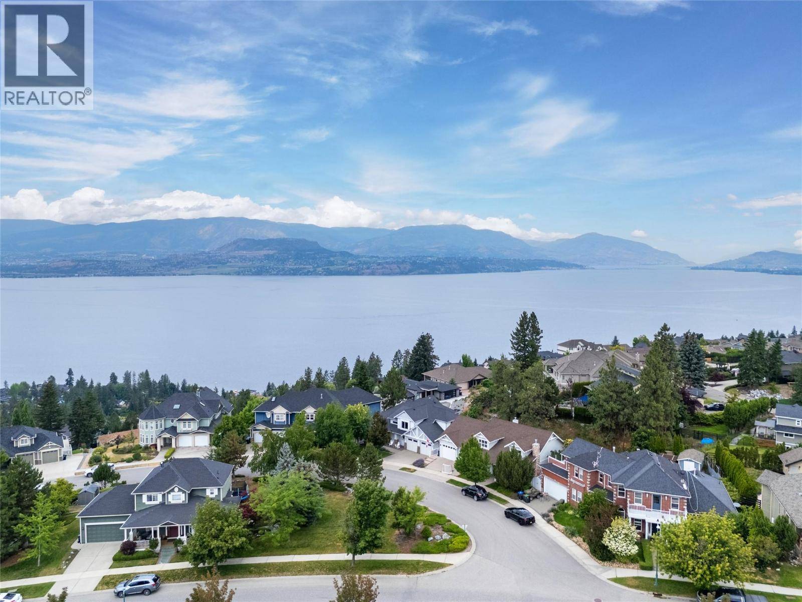Kelowna, BC V1W4W4,404 Quilchena Crescent