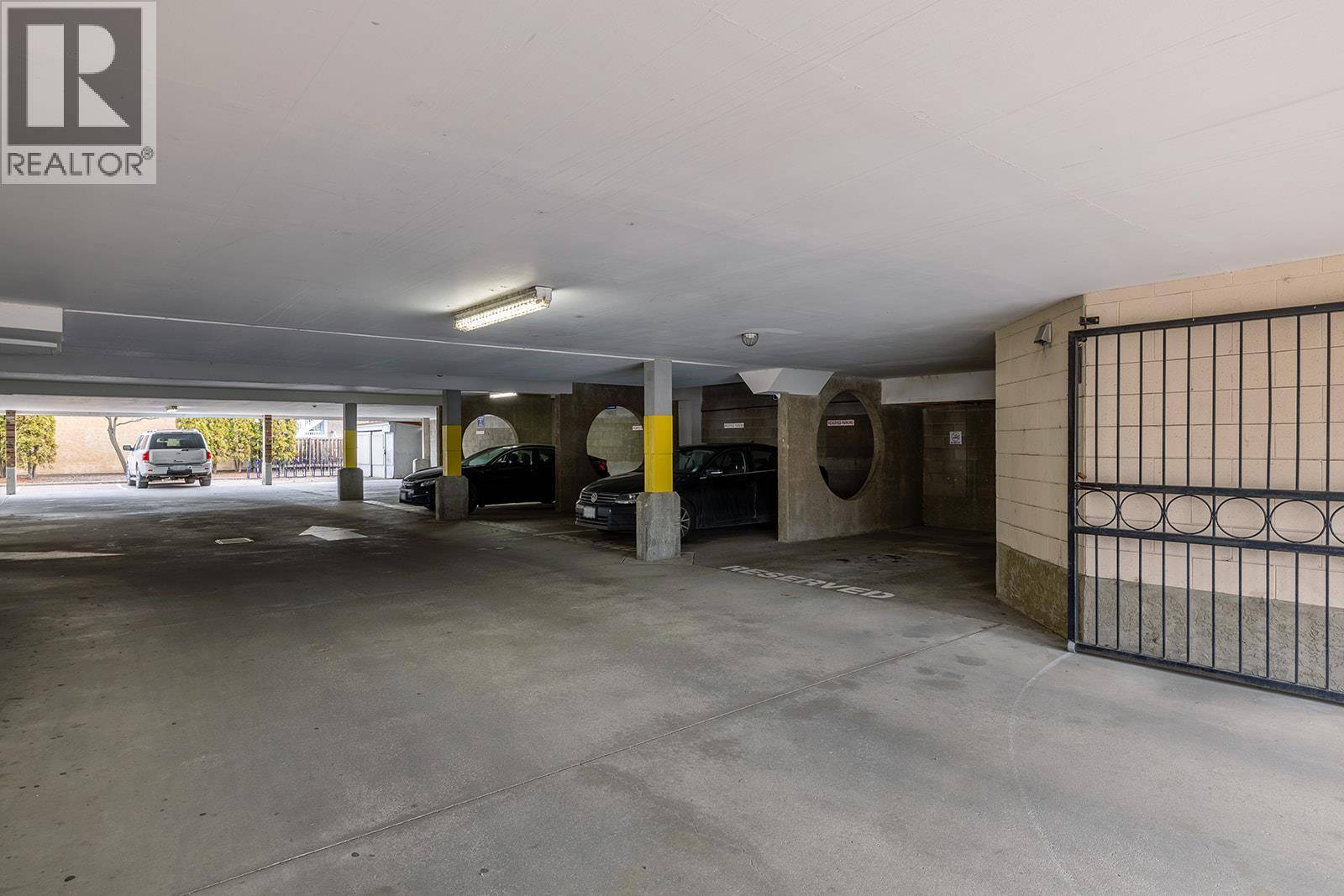 Kelowna, BC V1Y2H4,3001 Tutt Street