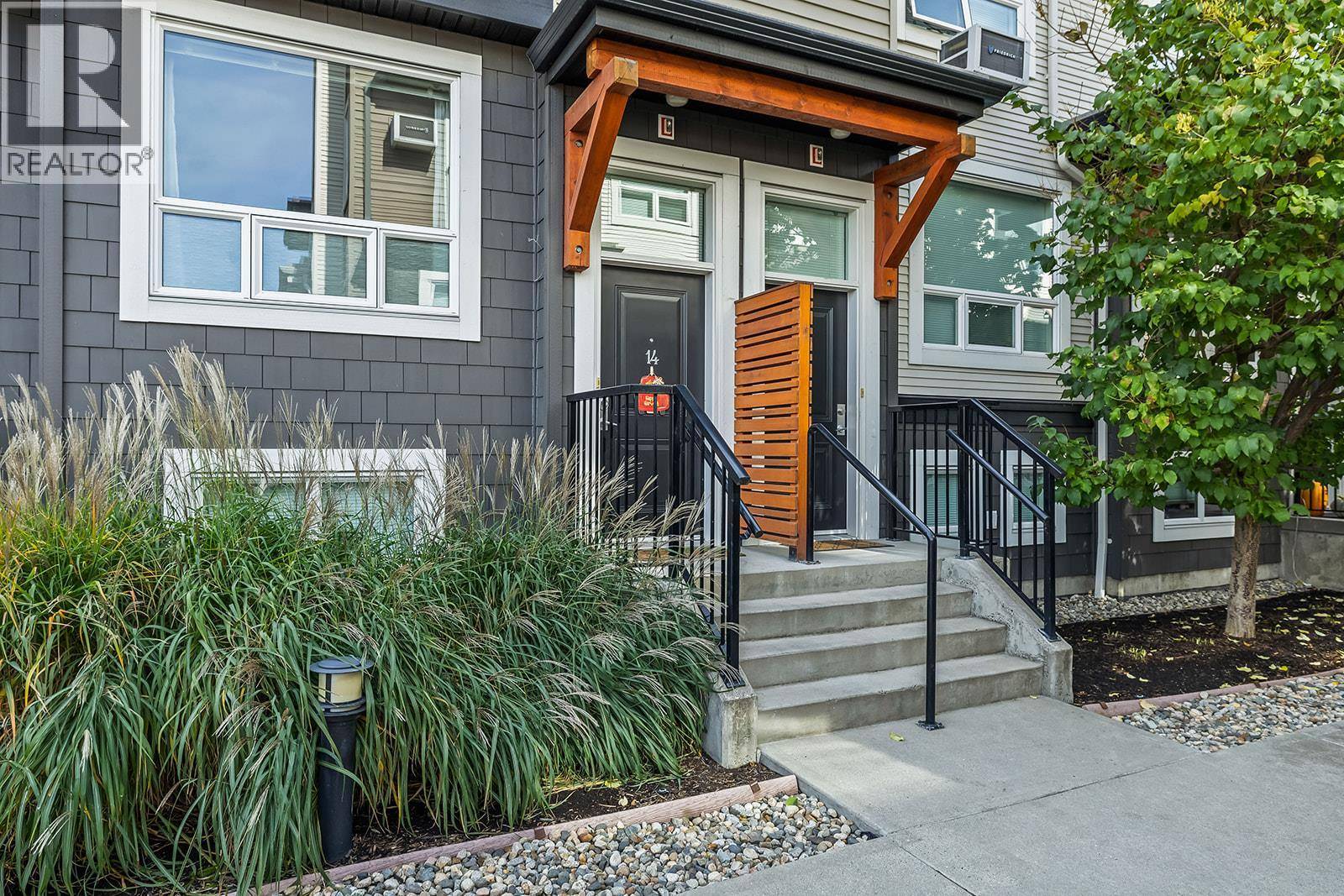 Kelowna, BC V1Y4R8,1881 Ambrosi RD #14