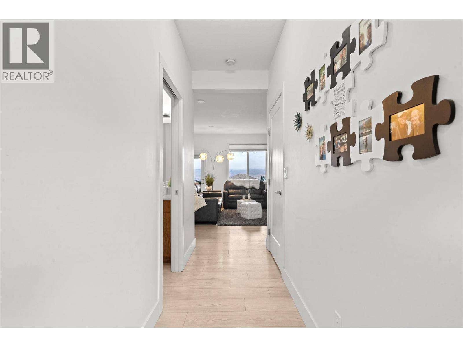 Vernon, BC V1B4G4,933 Mt Robson PL #34