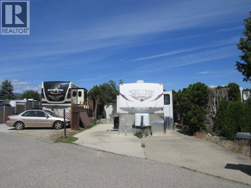 Kelowna, BC V4V1P4,415 Commonwealth RD #122