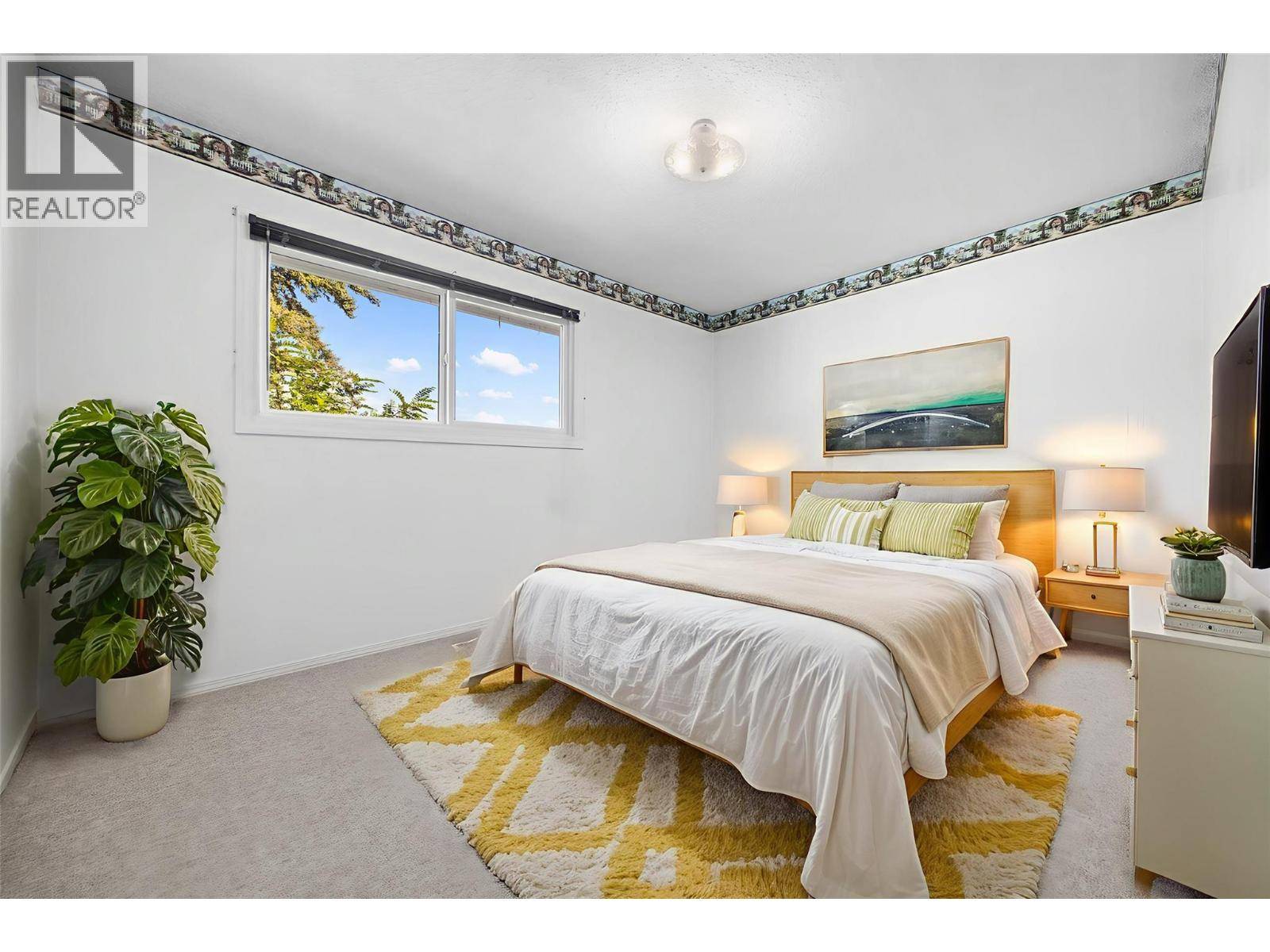 Summerland, BC V0H1Z7,10212 Happy Valley Road