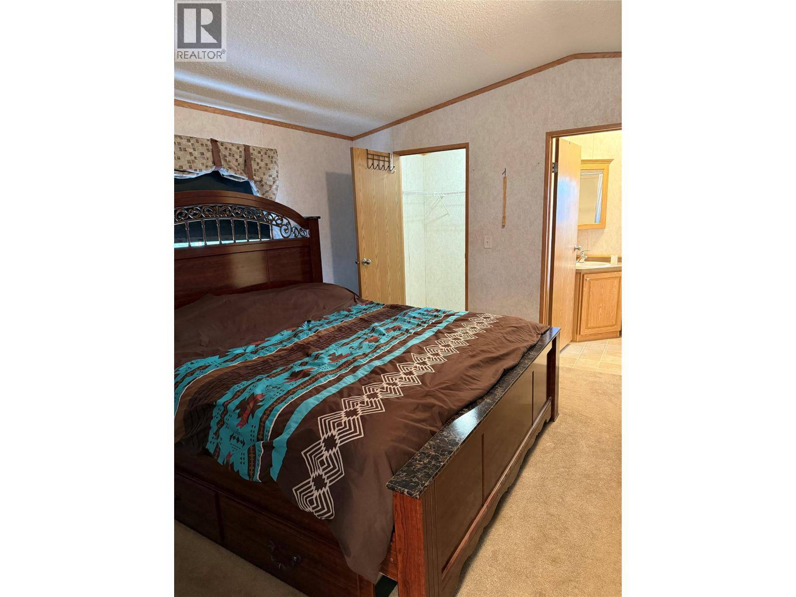 Tumbler Ridge, BC V0C2W0,155 Pinewood Crescent