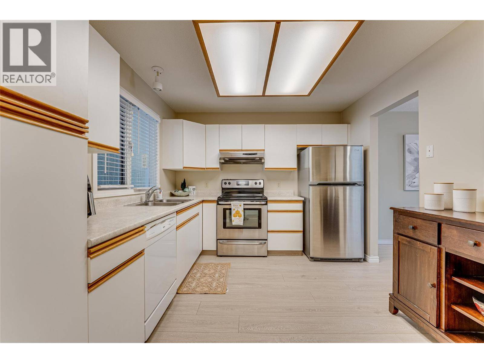 Vernon, BC V1T9E6,3900 27 AVE #36