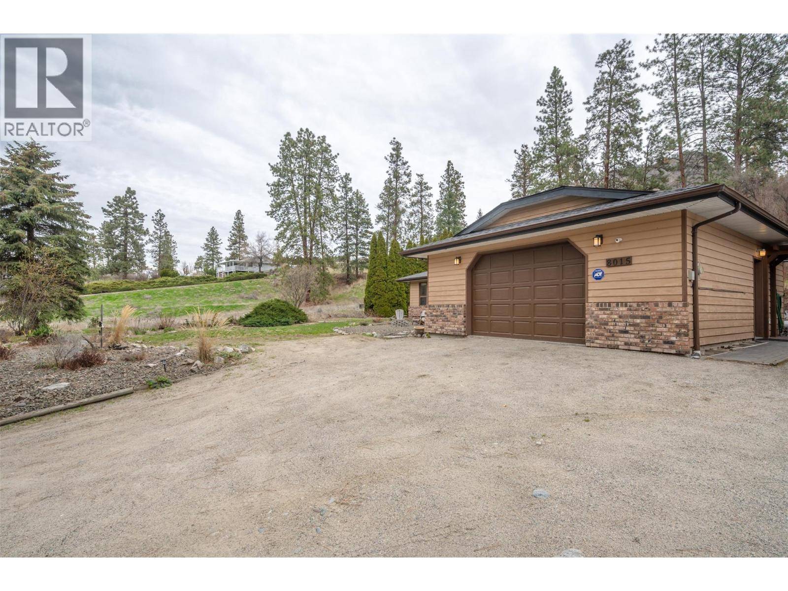 Summerland, BC V0H1Z2,8015 Victoria Road S
