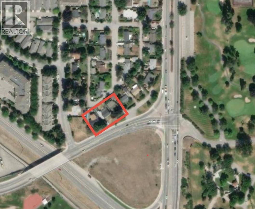 Kelowna, BC V1Y6S3,1826 Bernard Avenue