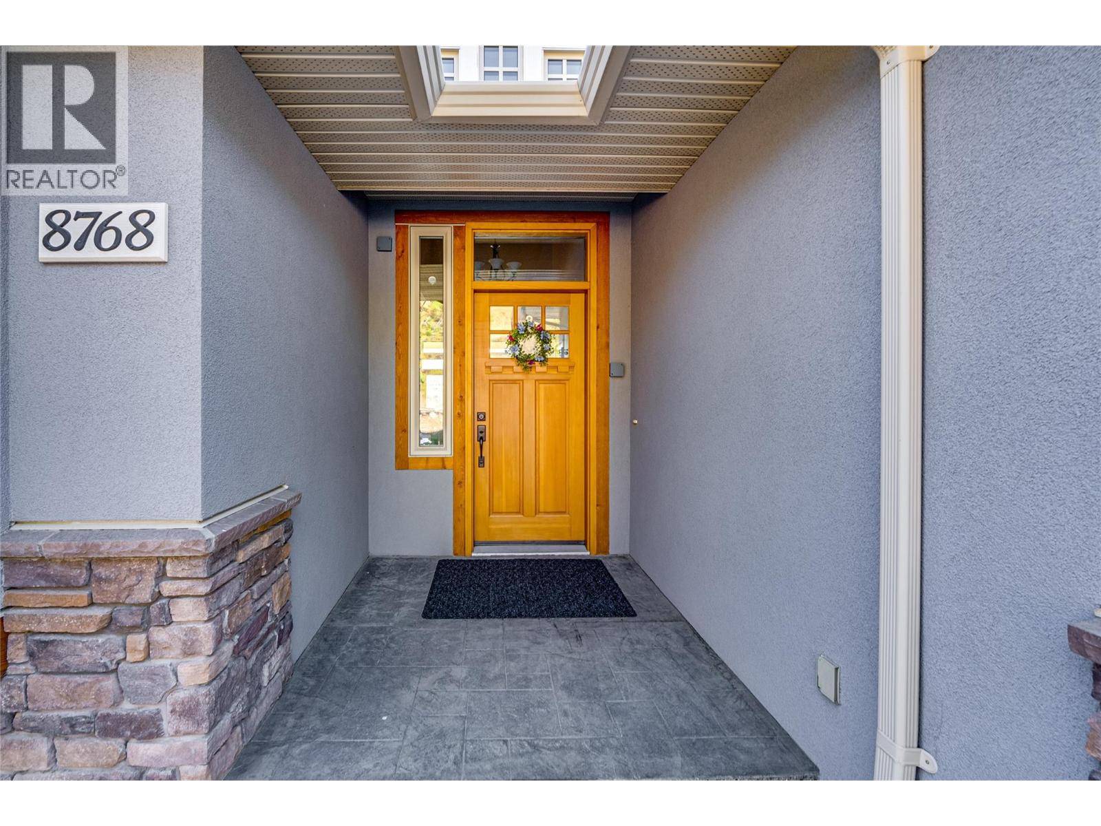 Coldstream, BC V1B4B8,8768 Cortland Place