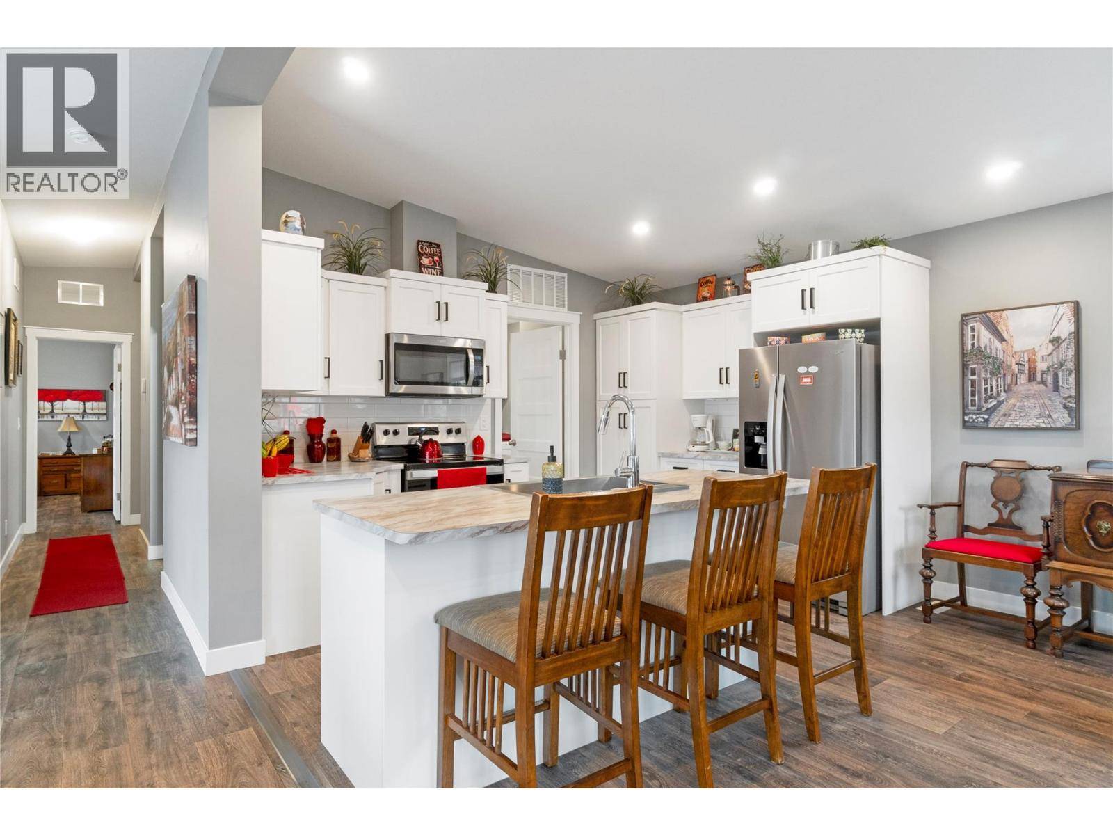 Celista, BC V0E1M6,5208 Celista Place