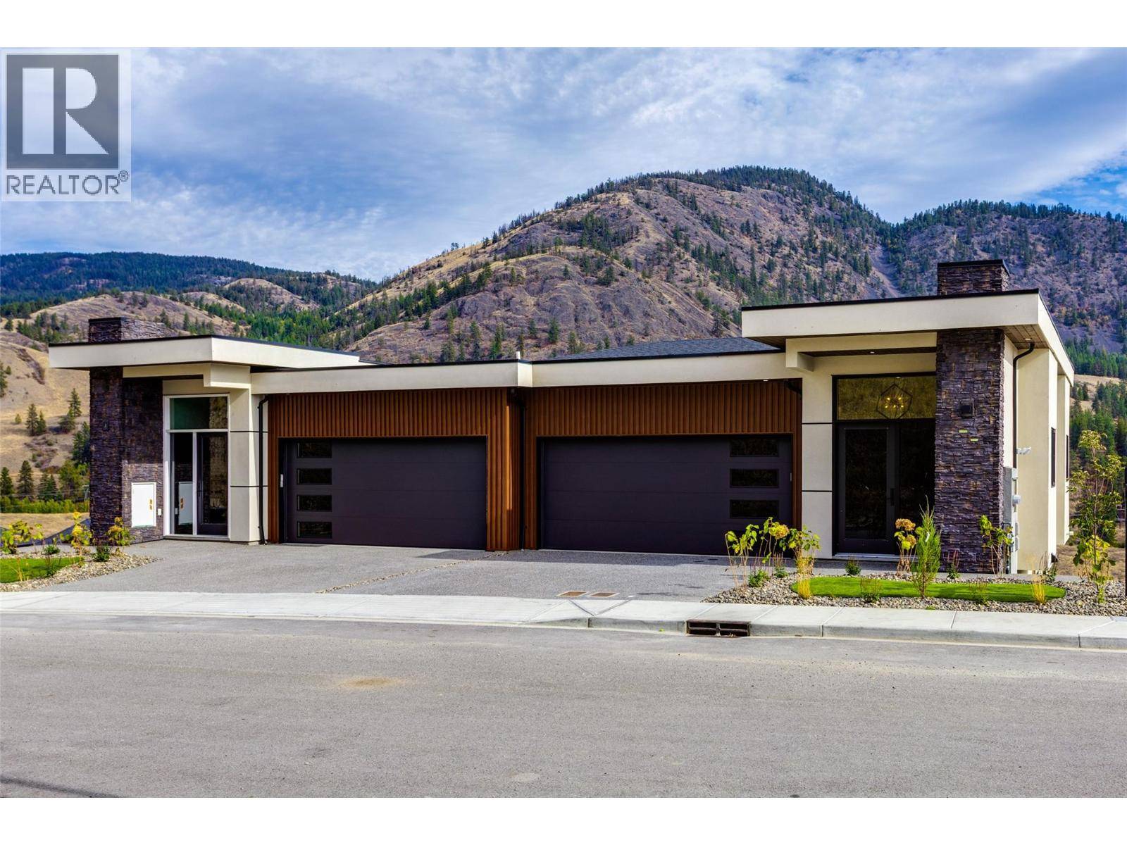 Kelowna, BC V1P1R6,1123 Greenock Court Lot# 5