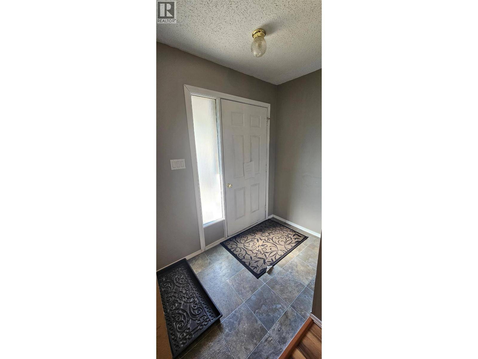 Sparwood, BC V0B2G2,1234 Hickory Crescent