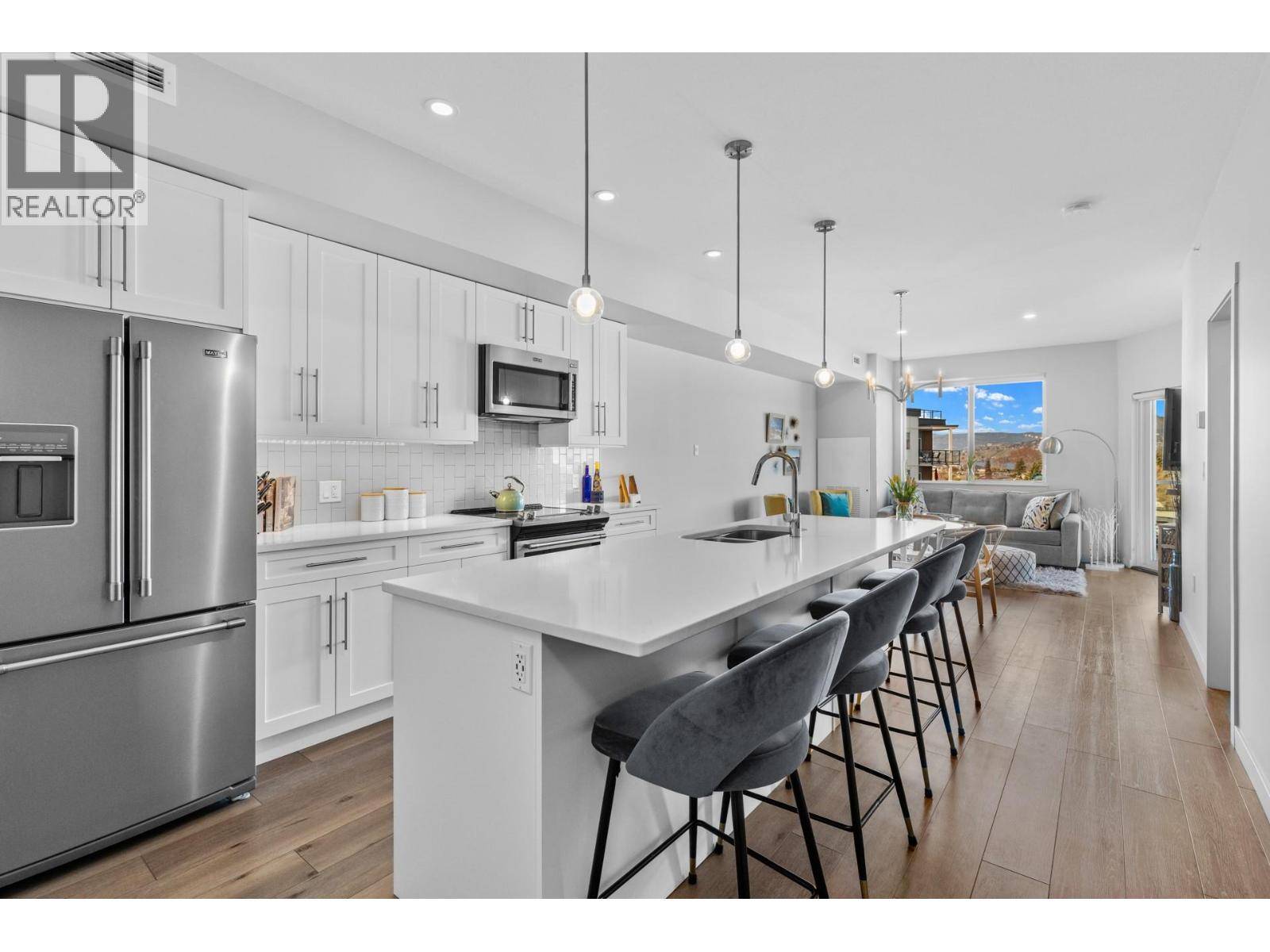 Kelowna, BC V1W0B2,3630 Mission Springs DR #506