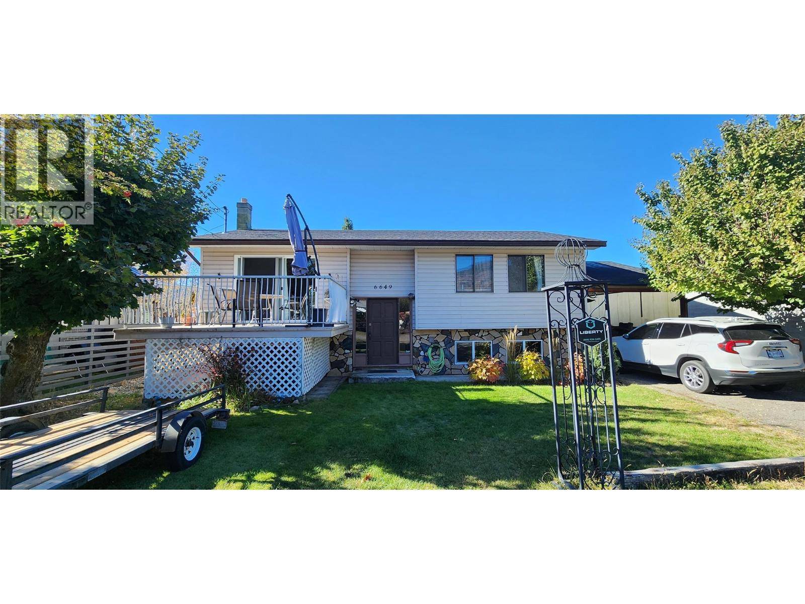 Grand Forks, BC V0H1H0,6649 Van-Ness Way