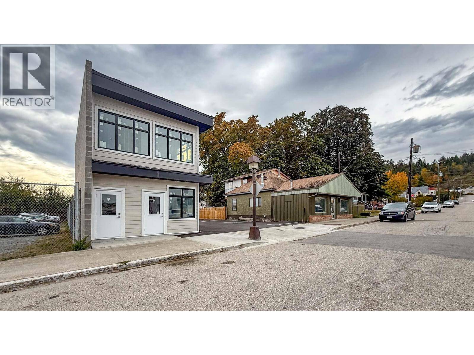 Enderby, BC V0V1V4,704 Cliff Avenue