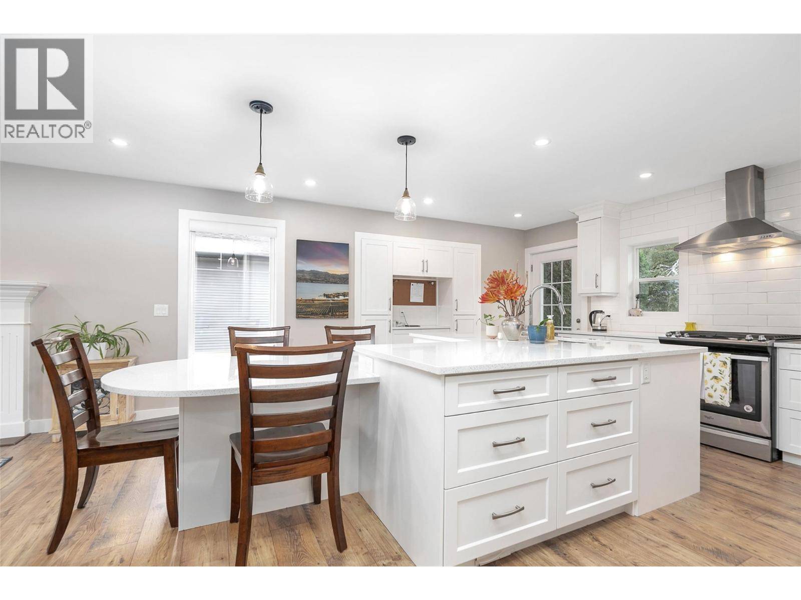 West Kelowna, BC V4T2T8,3676 Morningside Drive