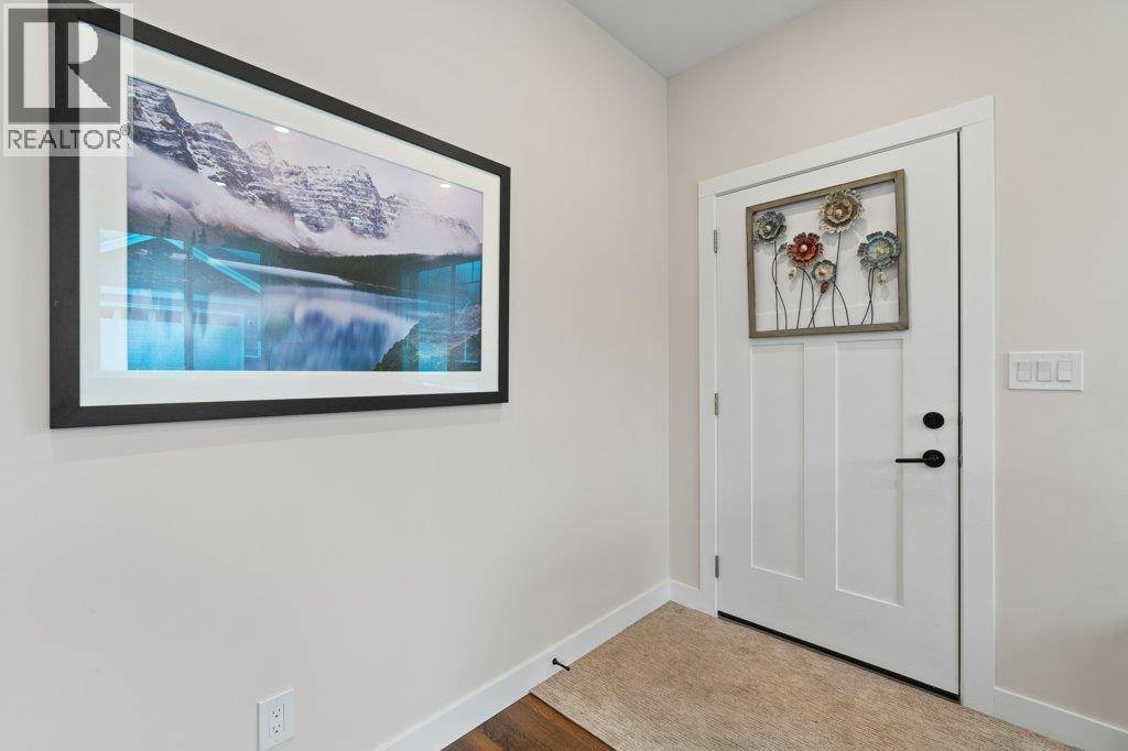 Salmon Arm, BC V1E0E4,1330 10 ST Southwest #17