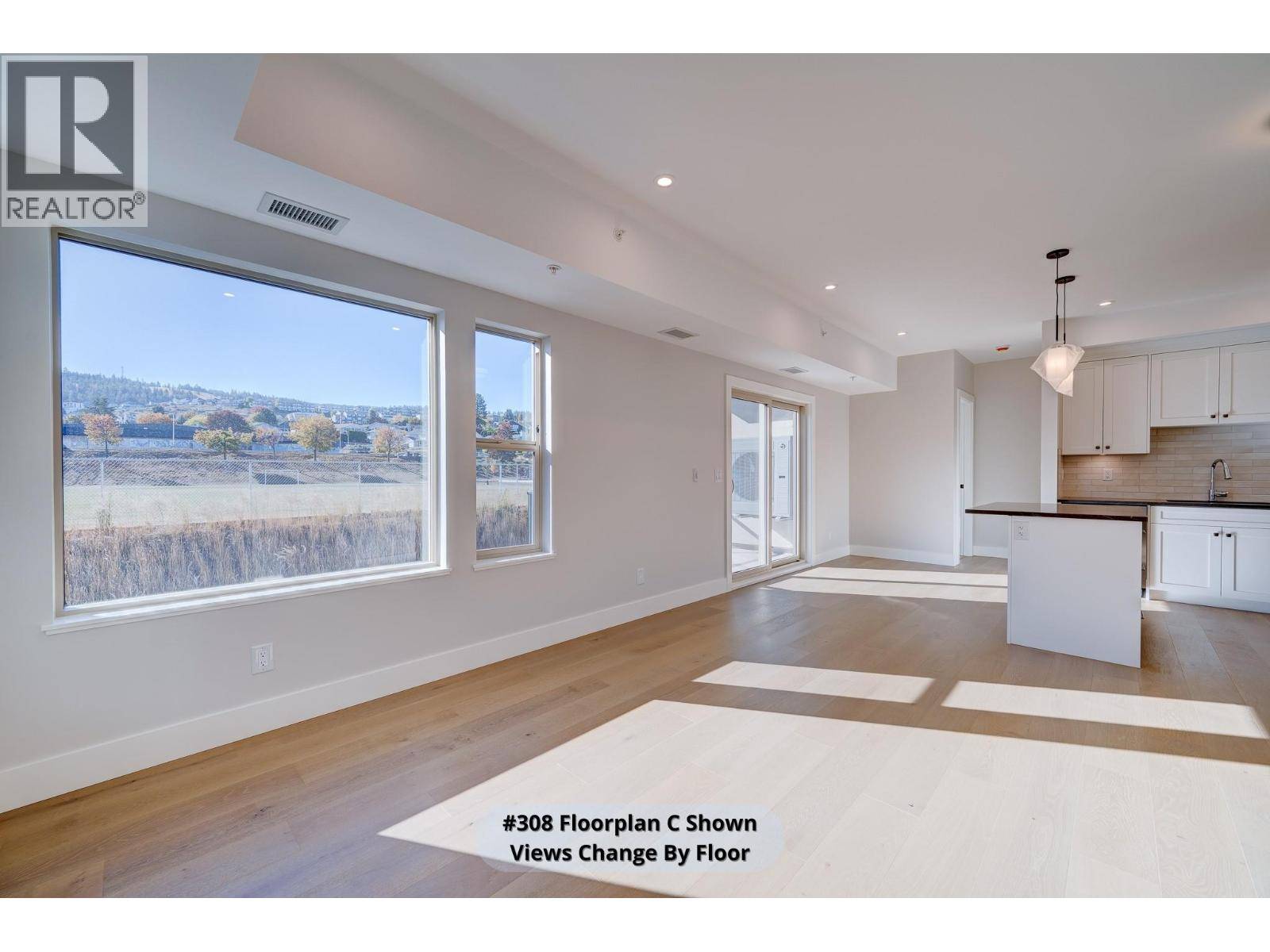 Kamloops, BC V1S0E2,2171 Van Horne DR #205