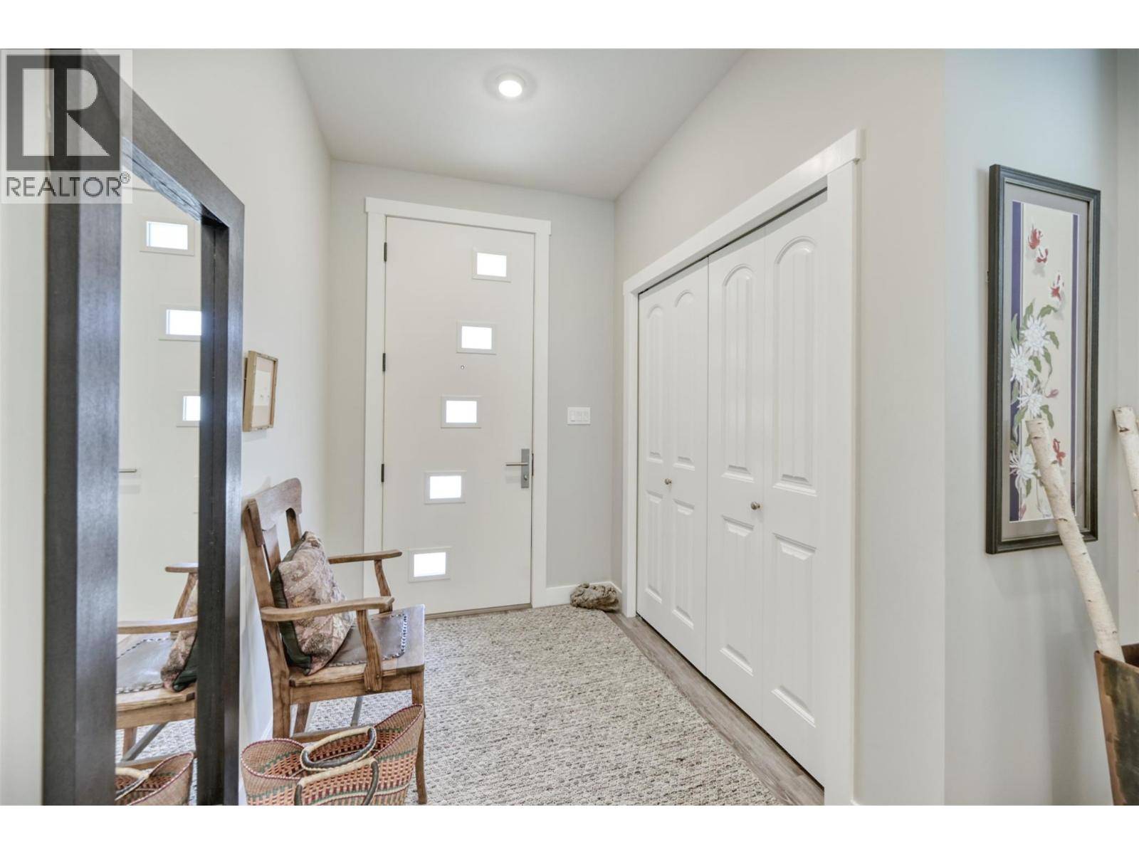 Osoyoos, BC V0H1V6,7012 WREN Drive