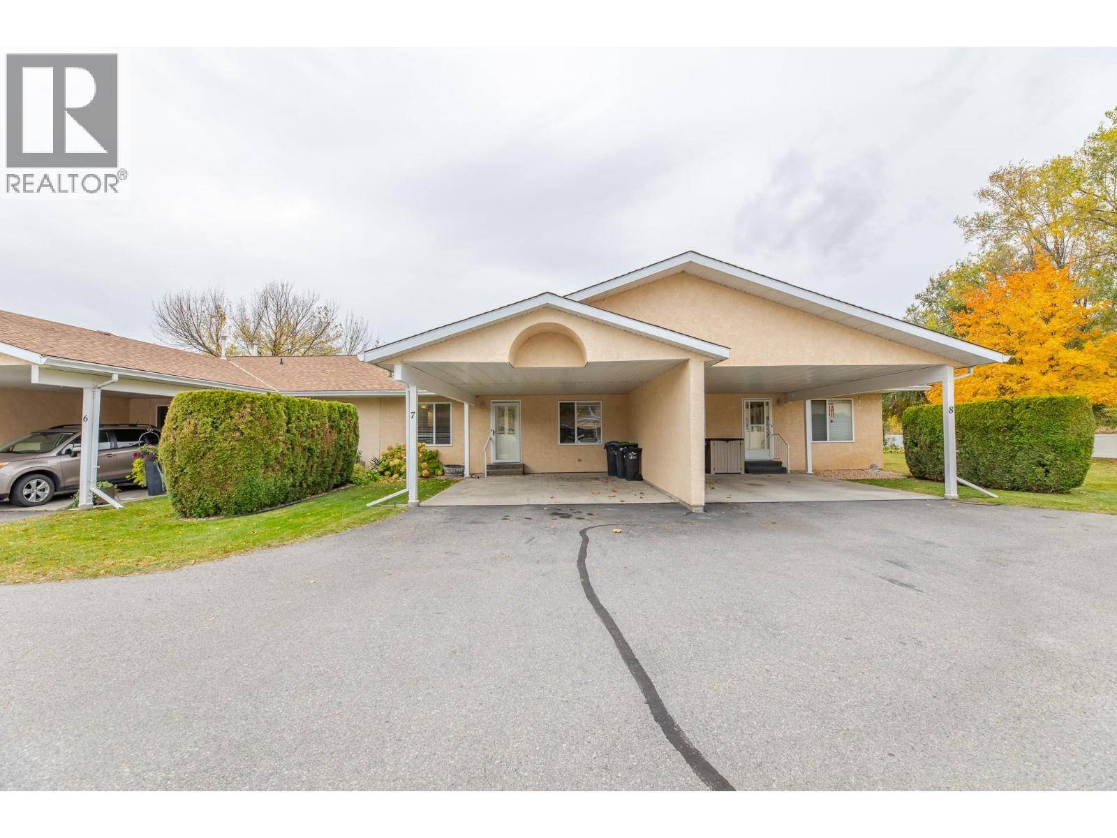 Oliver, BC V0H1T4,145 REDWING PL #7