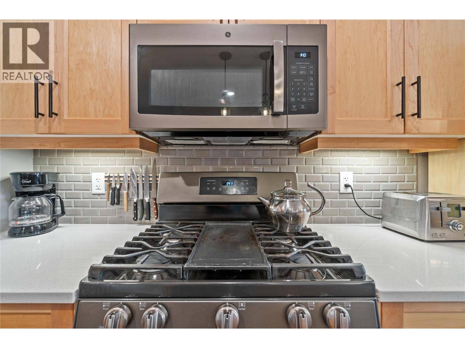 Salmon Arm, BC V1E0E9,1791 10 ST Southwest #32