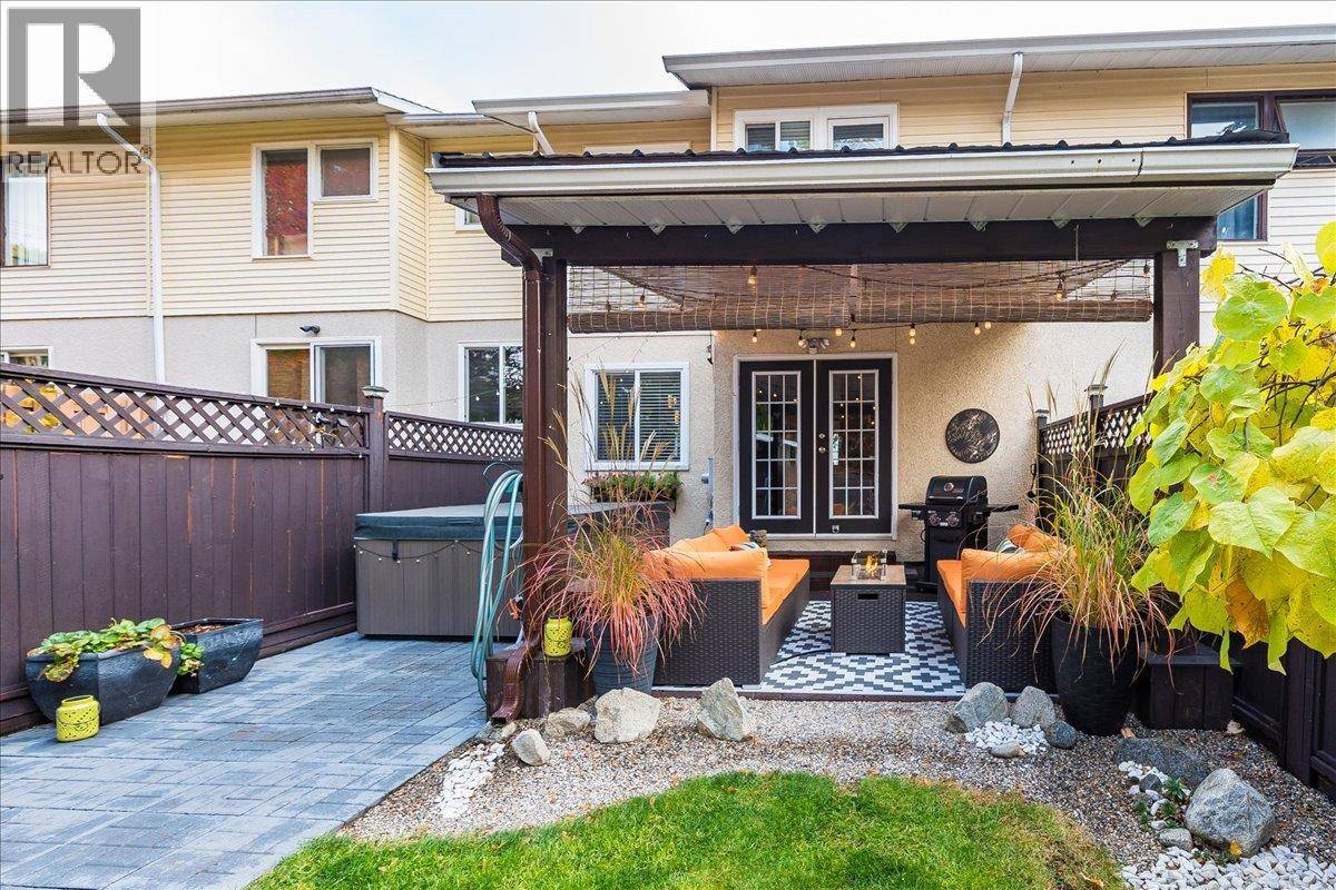 Trail, BC V1R4M9,3395 Laurel Crescent