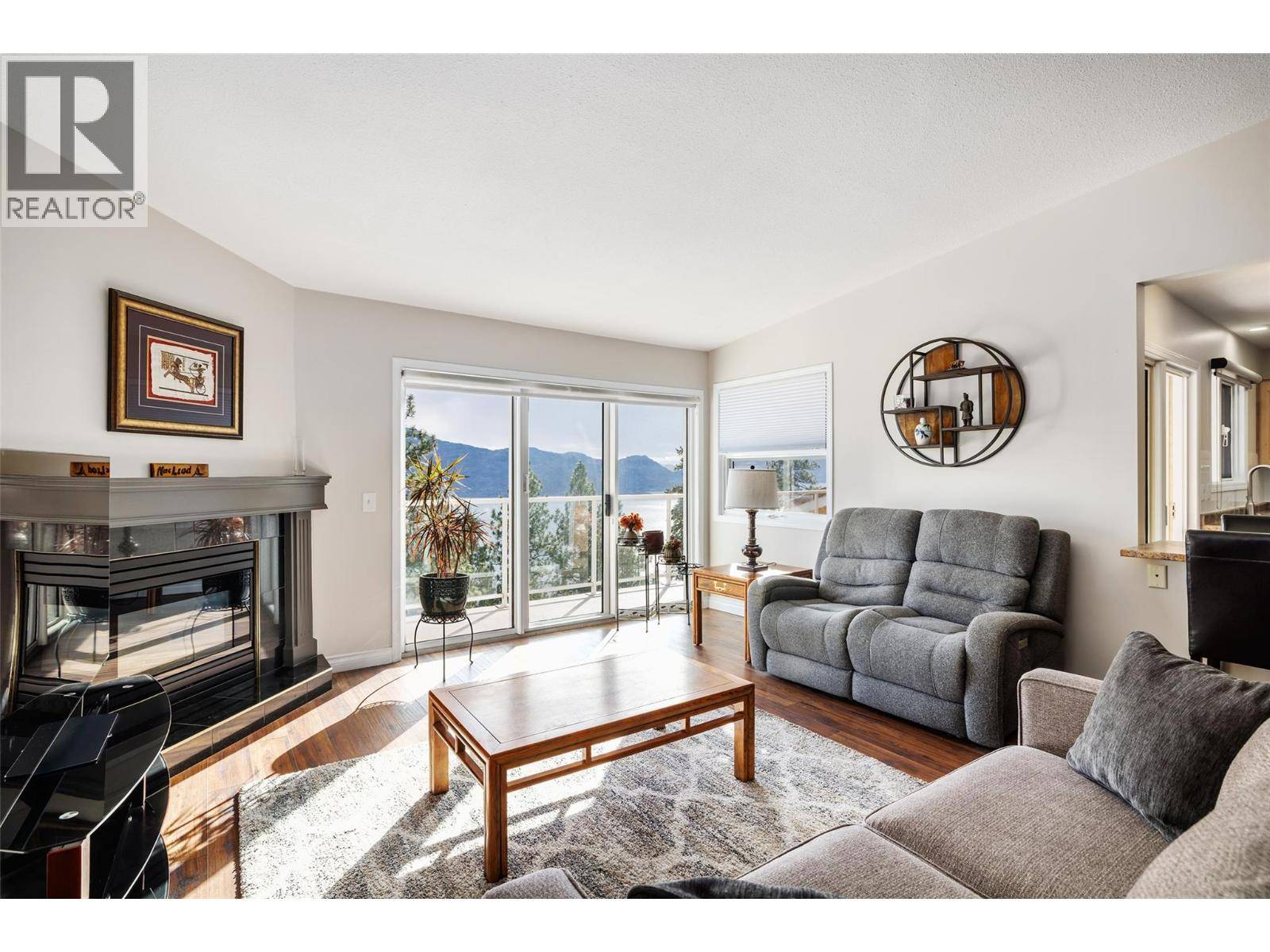 Peachland, BC V0H1X5,4450 Ponderosa DR #204