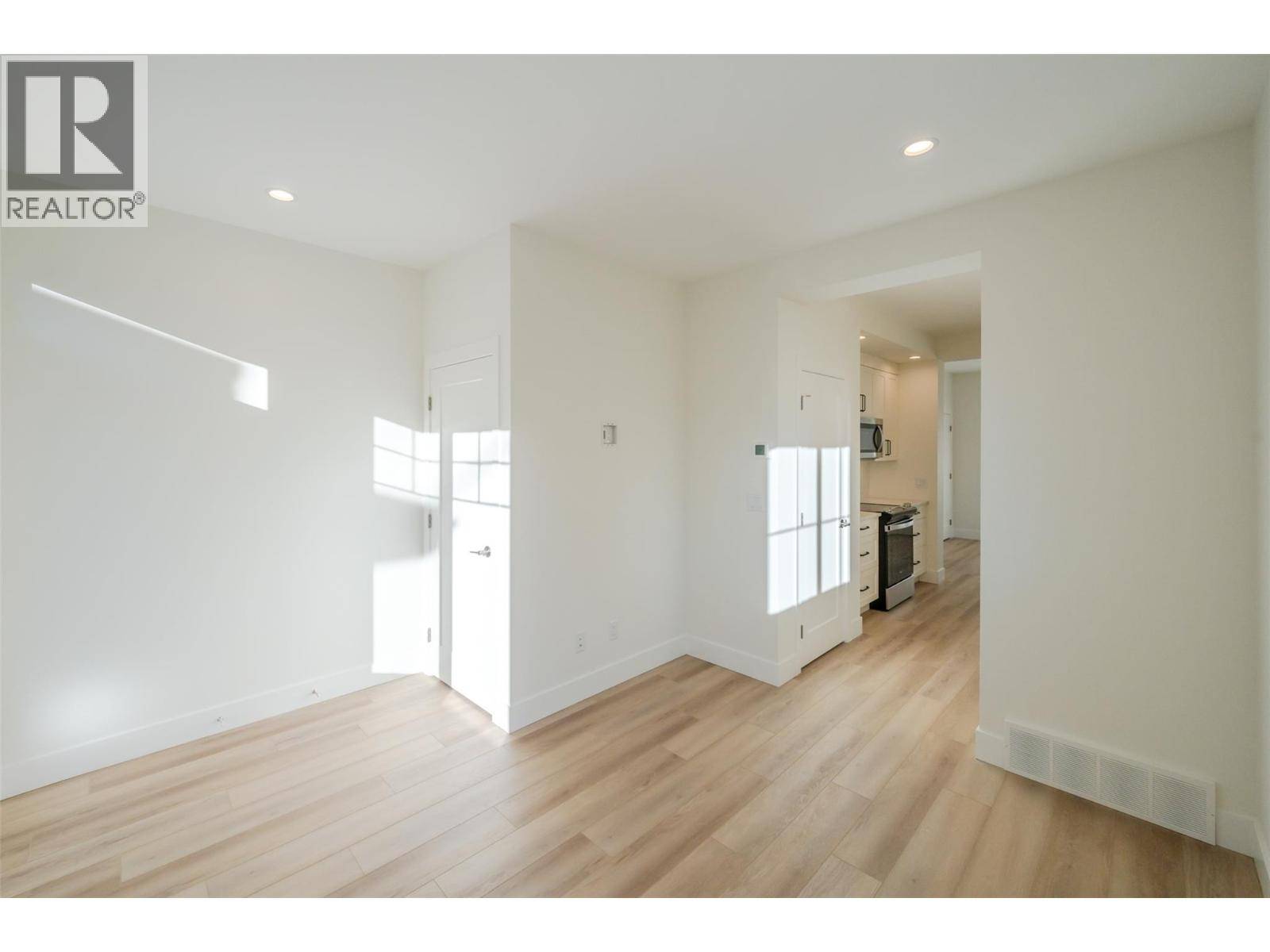 Penticton, BC V2A4S4,795 Ontario ST #104