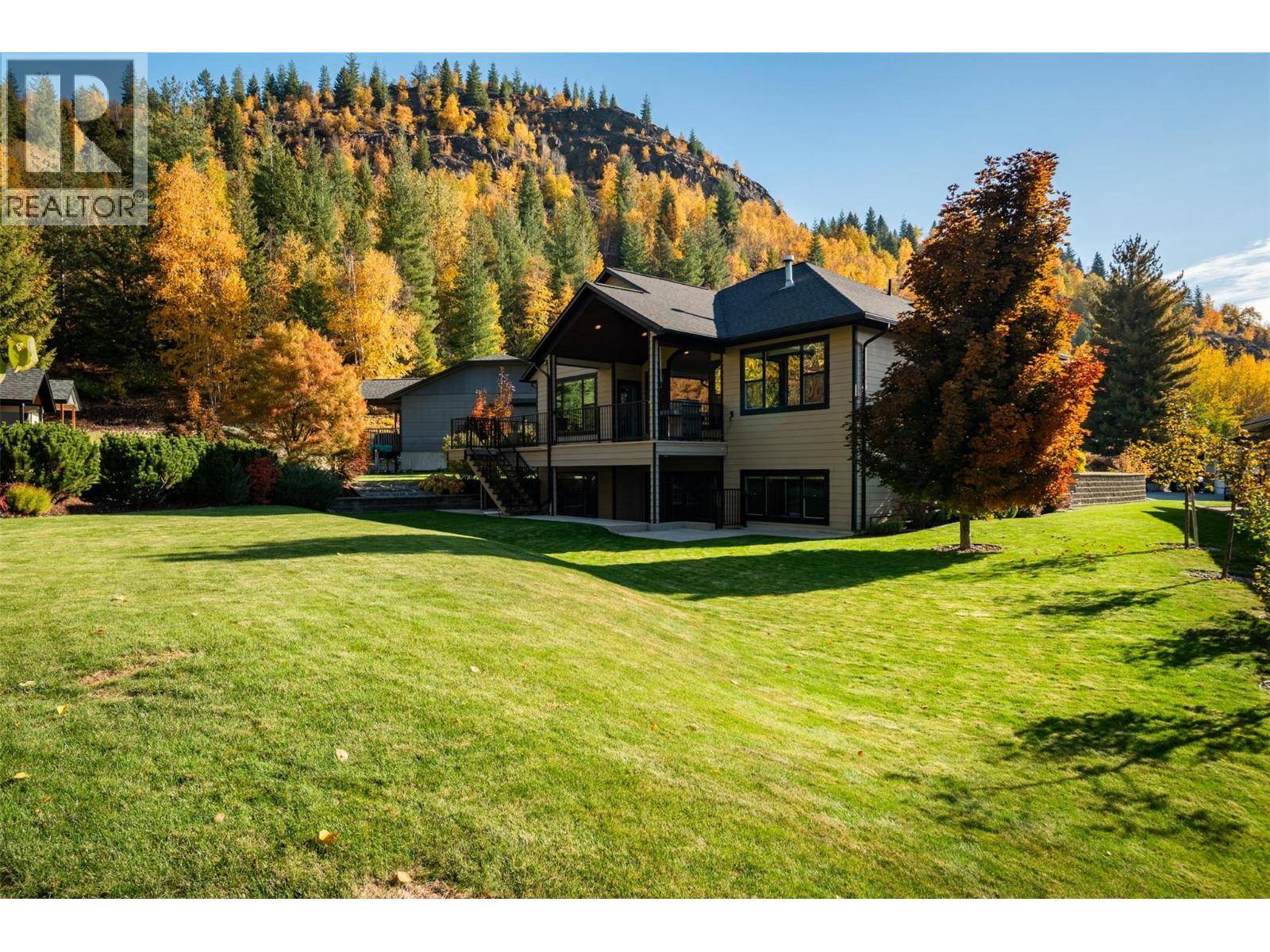 Trail, BC V1R4Y4,7912 Birchwood Drive