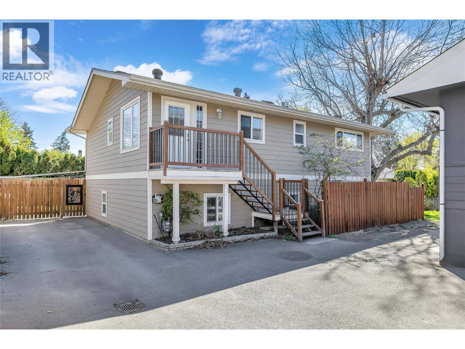 Kelowna, BC V1Y6A4,855 Saucier Avenue