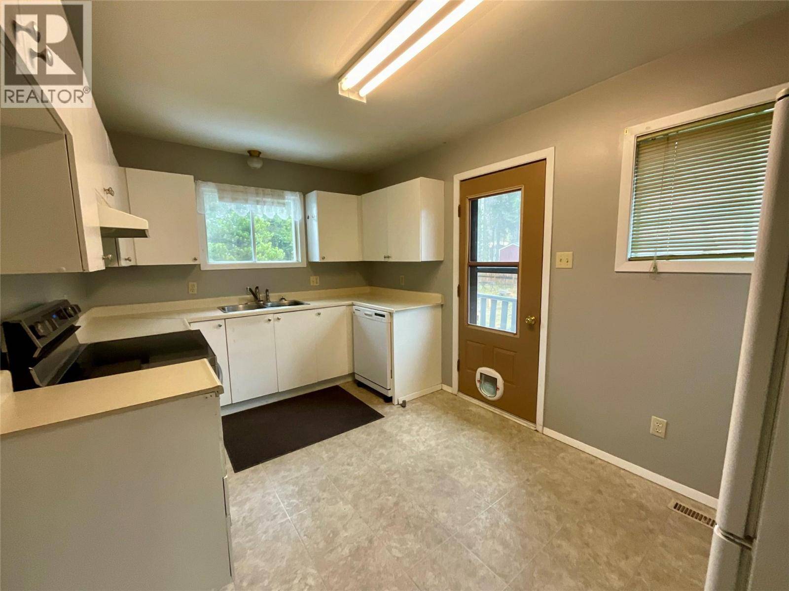 Tumbler Ridge, BC V0C2W0,116 Bullmoose Crescent