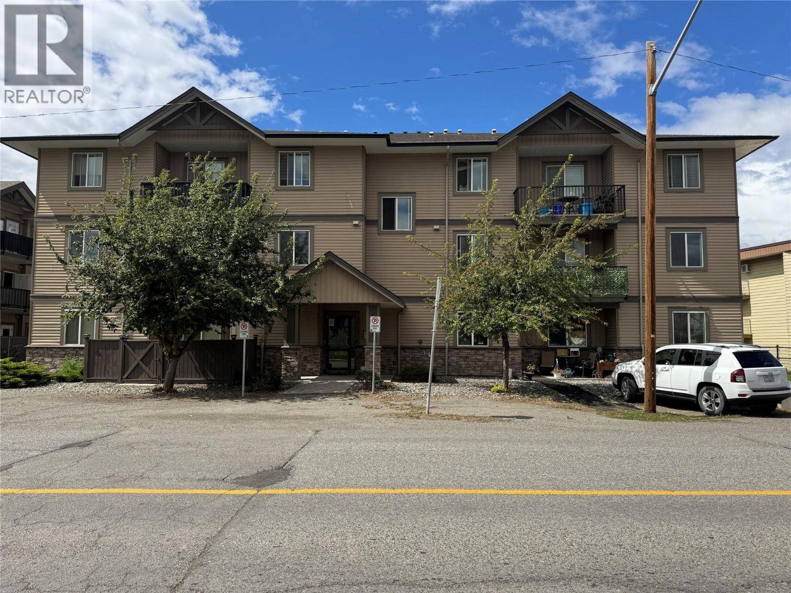 Merritt, BC V1K1B8,1701 MENZIES ST #302