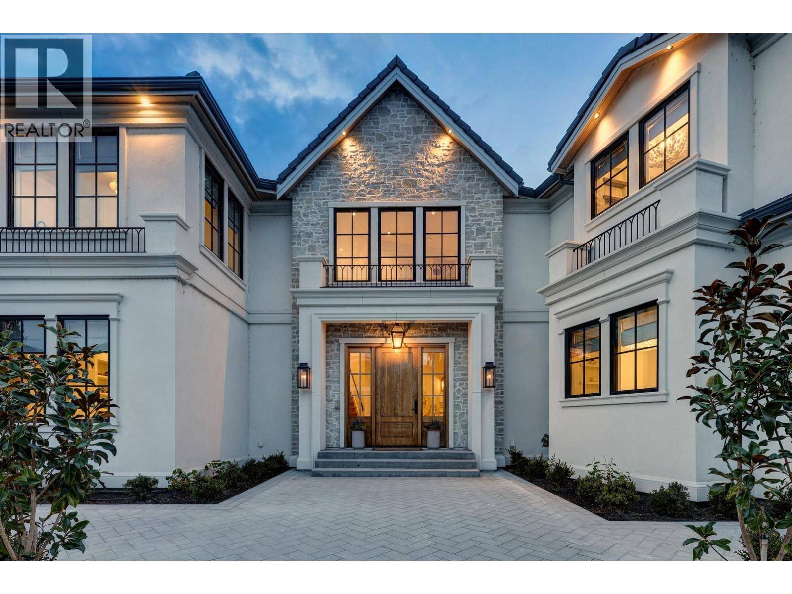 West Kelowna, BC V4T2B7,3672 Green Bay Landing