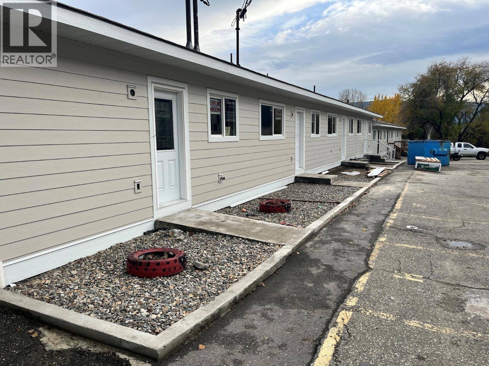 Vernon, BC V1T5Y2,4004 34 ST #208