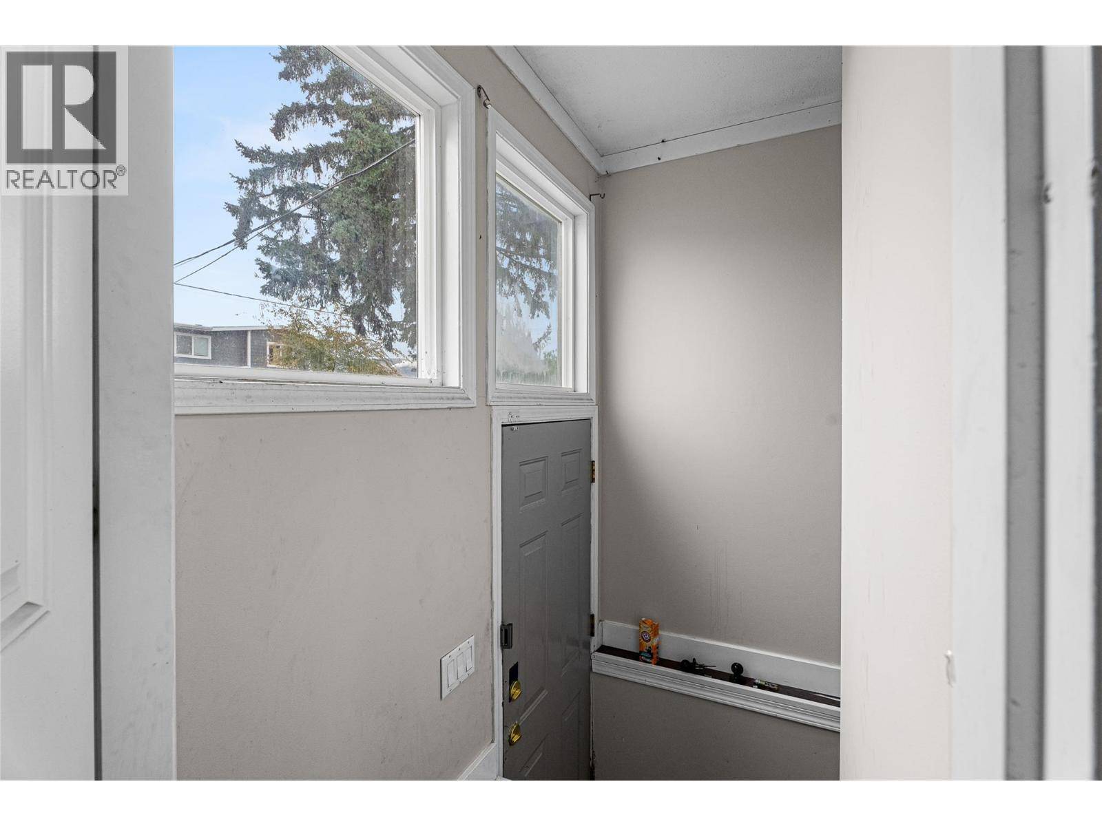 Kamloops, BC V2B1Y3,1153 Lethbridge Avenue