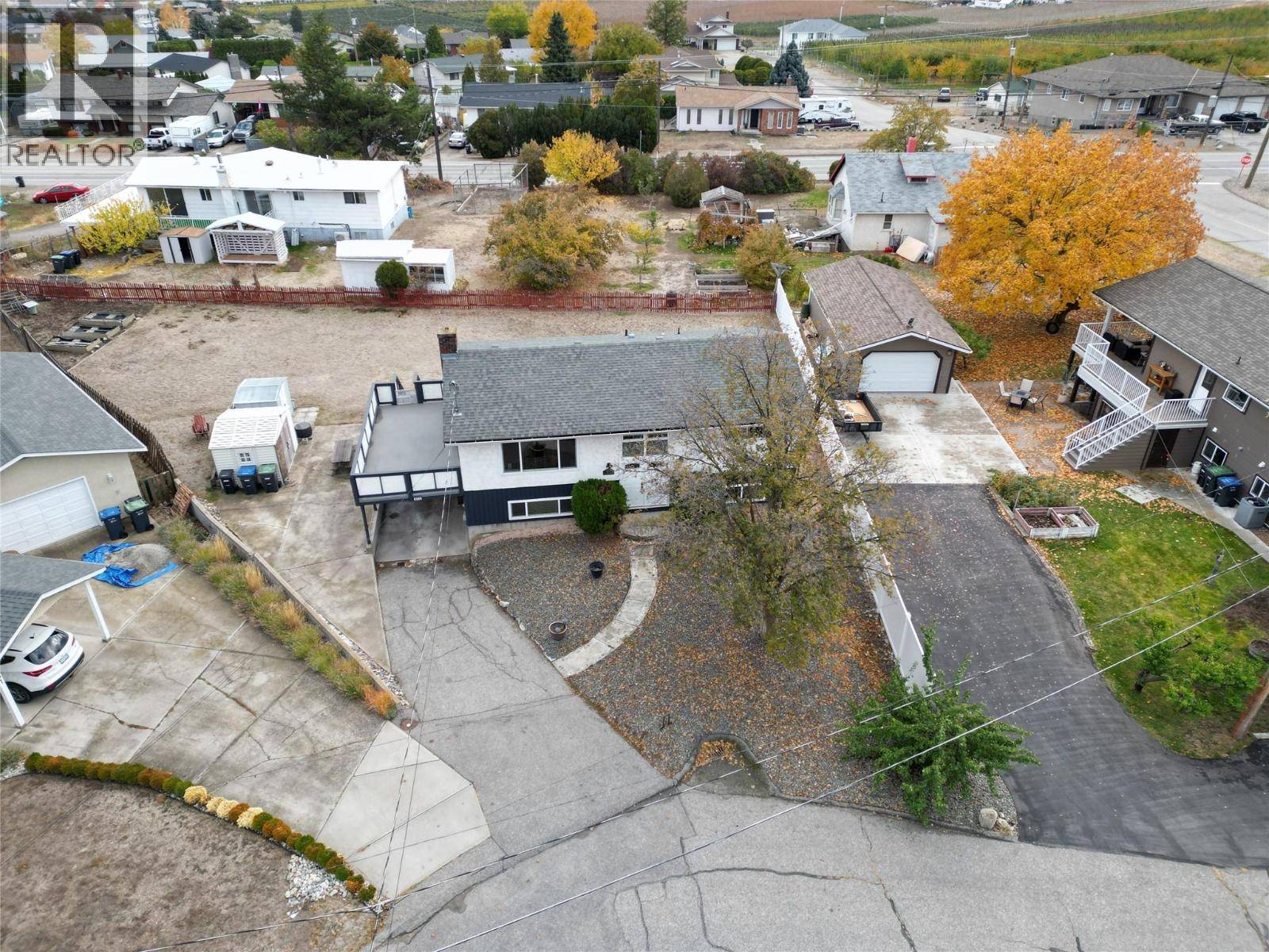 Oliver, BC V0H1T6,971 Dividend Court