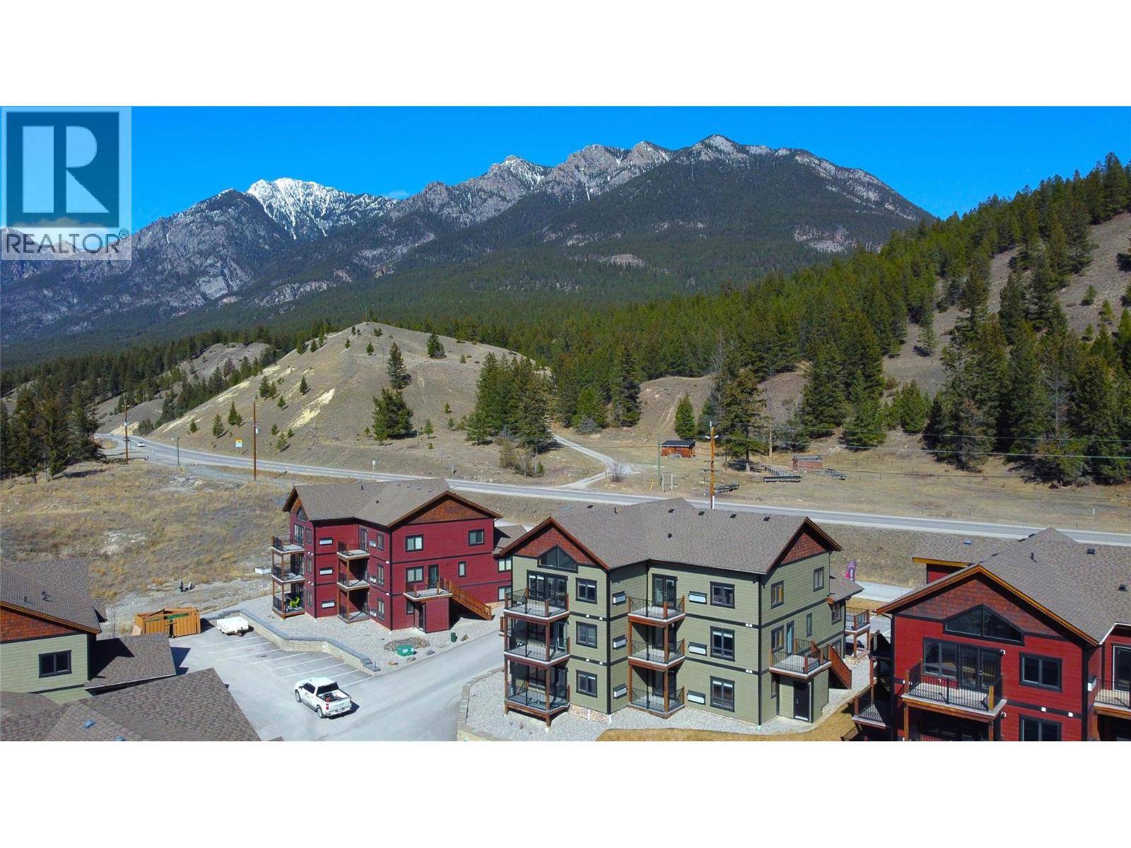 Radium Hot Springs, BC V0A1M0,7291 Prospector AVE #404