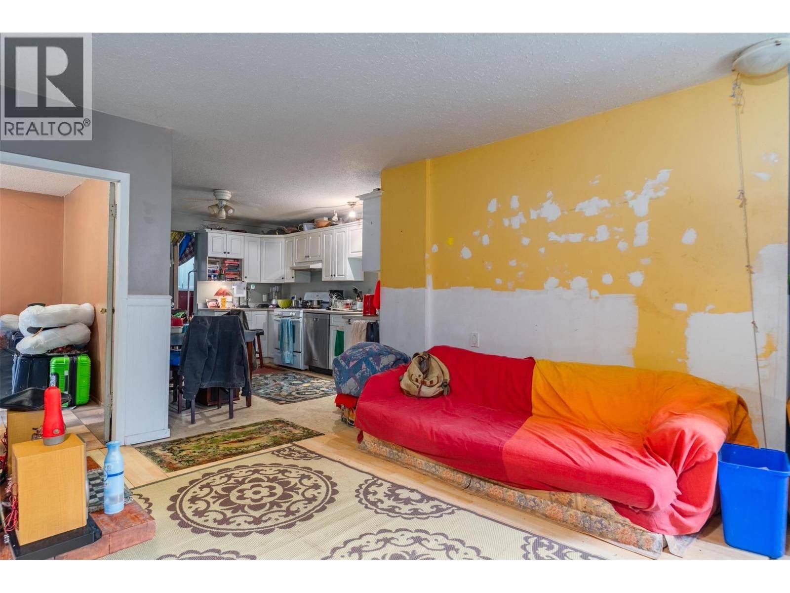 Fruitvale, BC V0G1L1,1976 Watson Lane