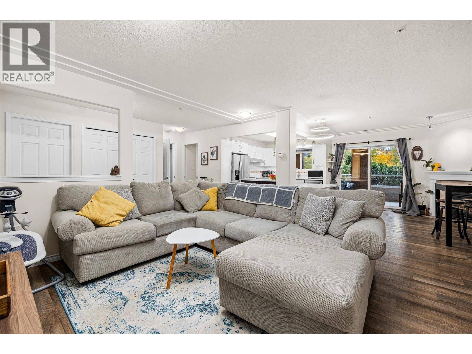 Kelowna, BC V1X7Z2,1966 Durnin RD #104