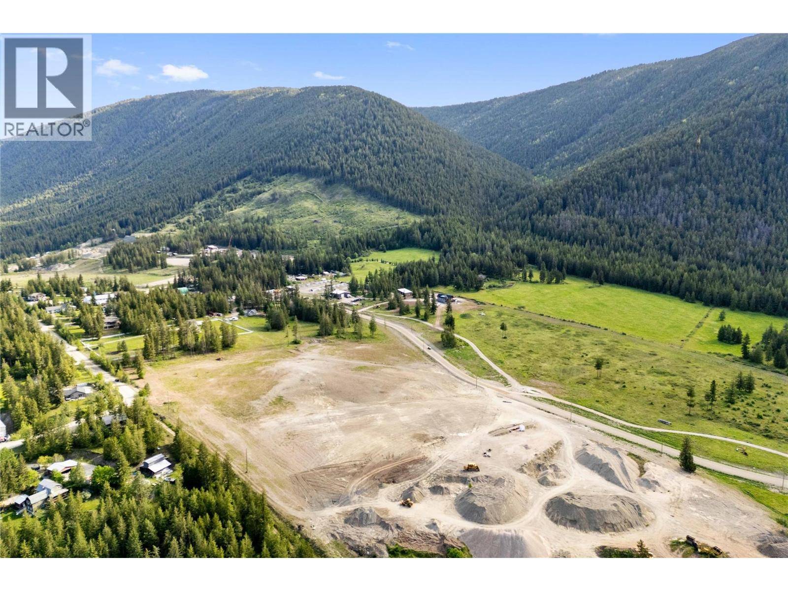 Tappen, BC V0E2X2,3682 Ford Road
