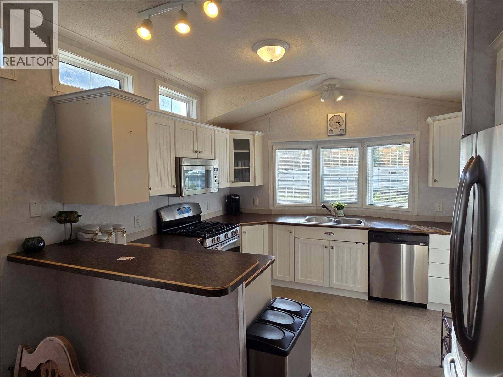 Keremeos, BC V0X1N1,4354 Highway 3 Other #77