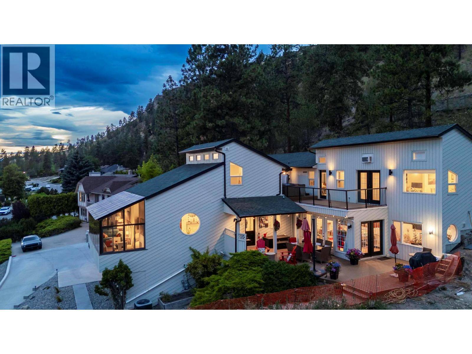 Kelowna, BC V1V1H7,2266 Omineca Place